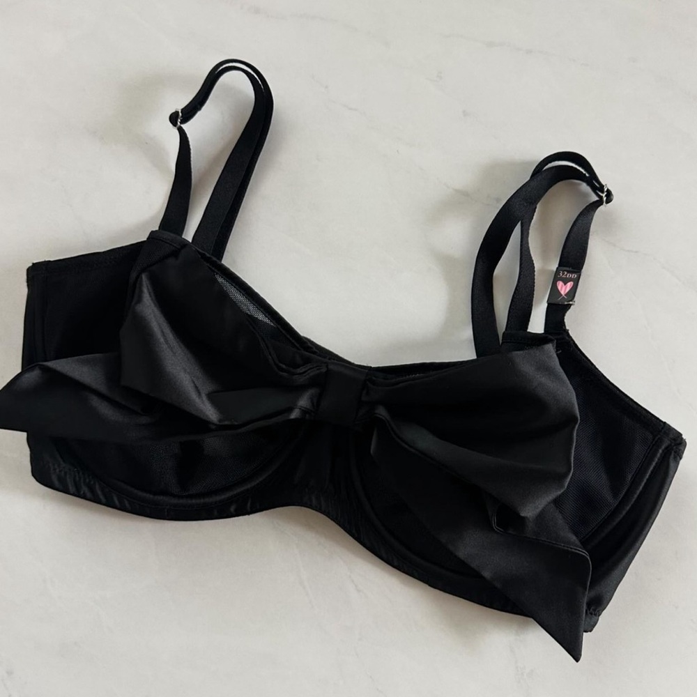 Victoria secret bra small nwt